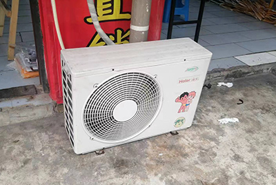 江达空调突然不制冷只吹自然风怎么办？